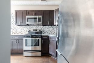 1422 W Girard Ave #E - Photo 1 of 1