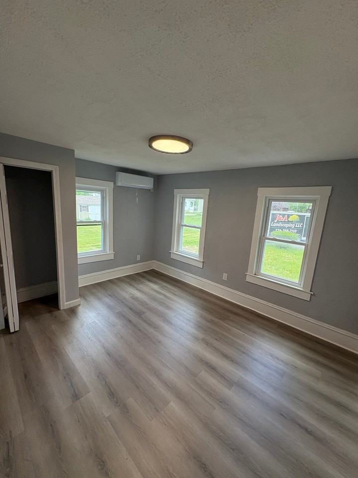 18 Aldrich Rd #1 - Photo 4 of 6