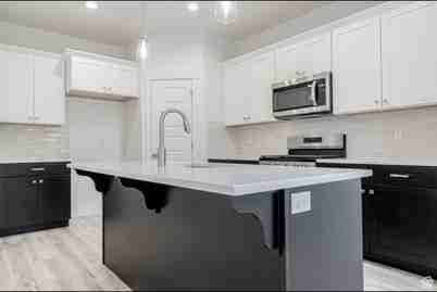 4002 Wn #2 - Photo 4 of 16