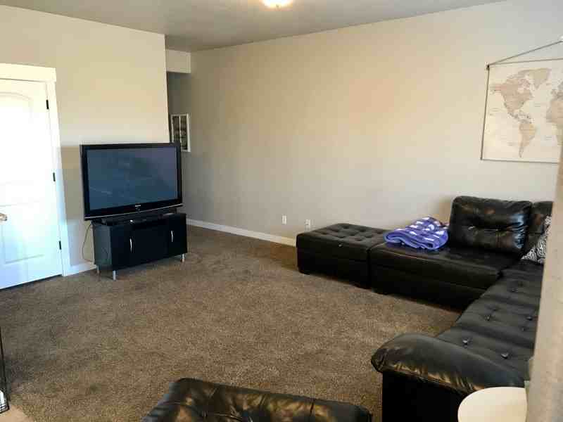 356 Sw - Photo 3 of 17