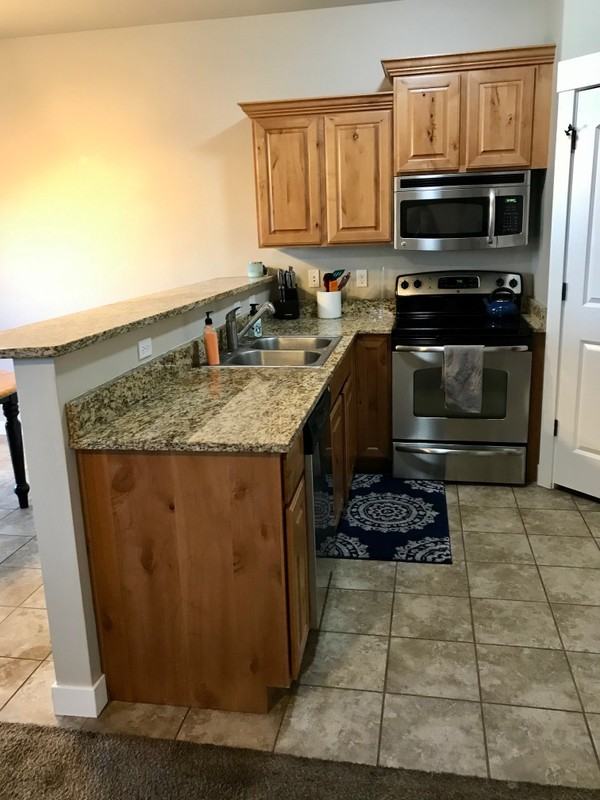 356 Sw - Photo 4 of 17