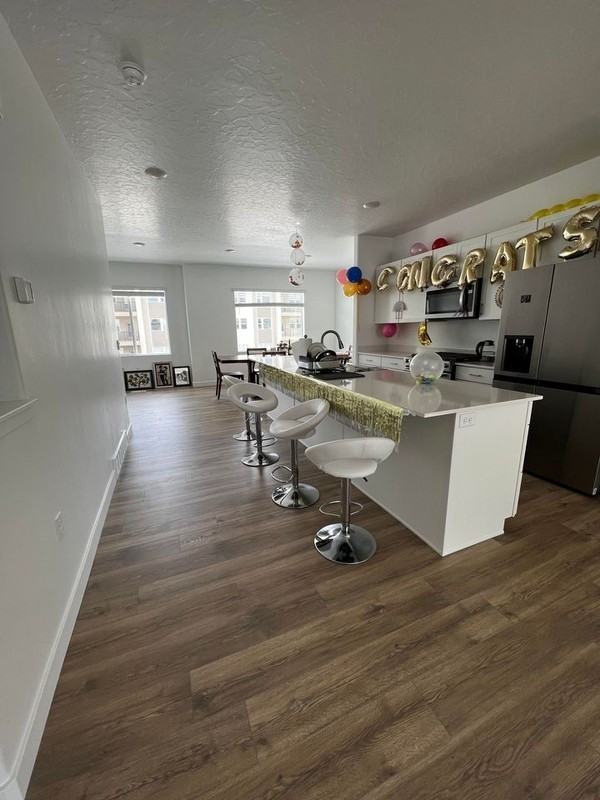 323 Sw - Photo 6 of 8