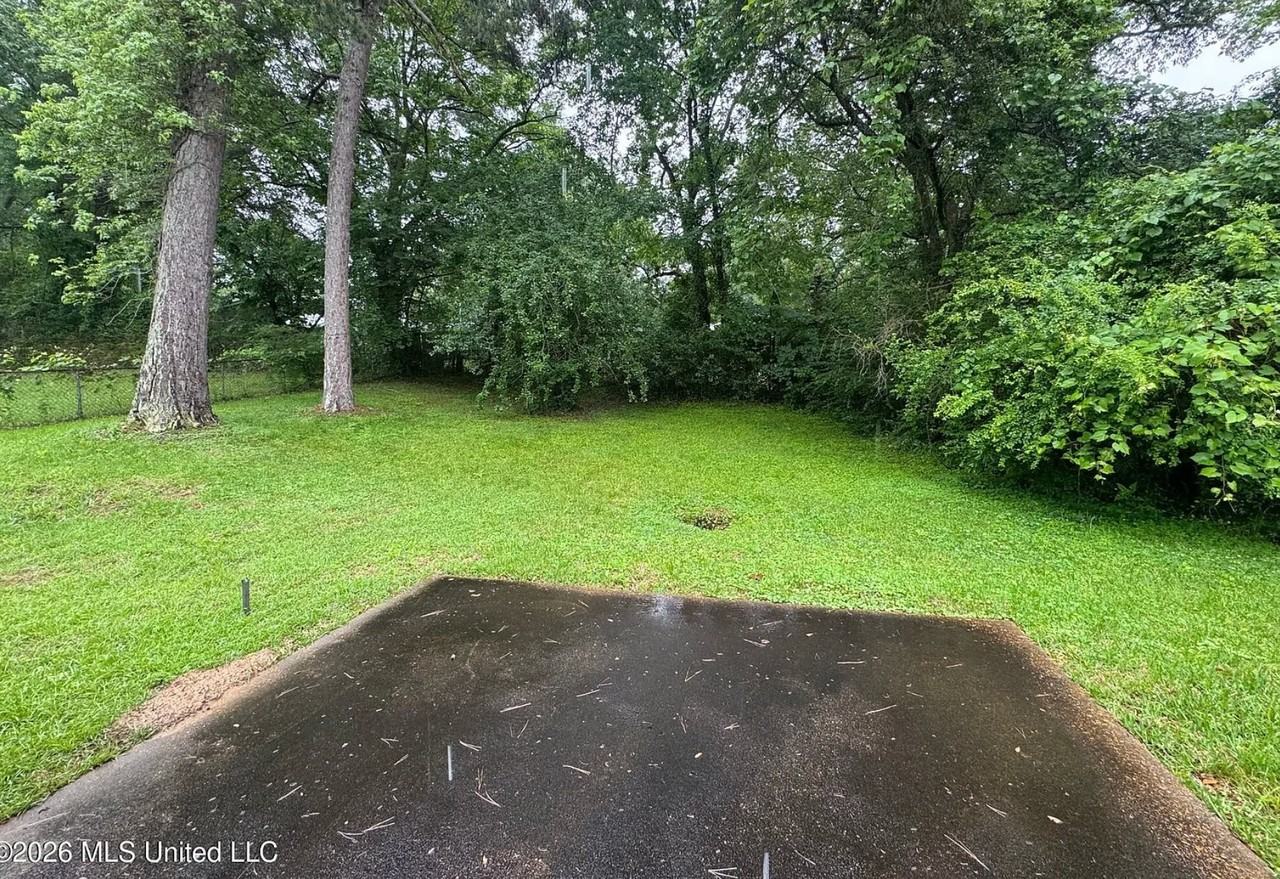1319 Dorgan St - Photo 2 of 2