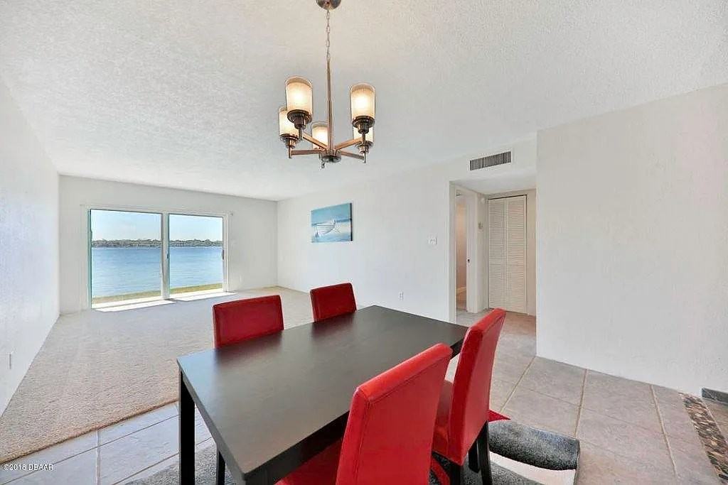 2901 N Halifax Ave #101 - Photo 4 of 19