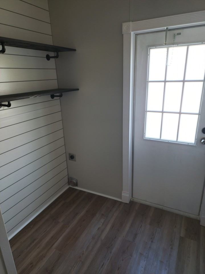 601 James St #125 - Photo 2 of 6