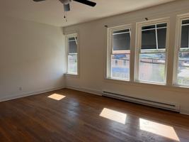 featured image of 33 N Washington St #6