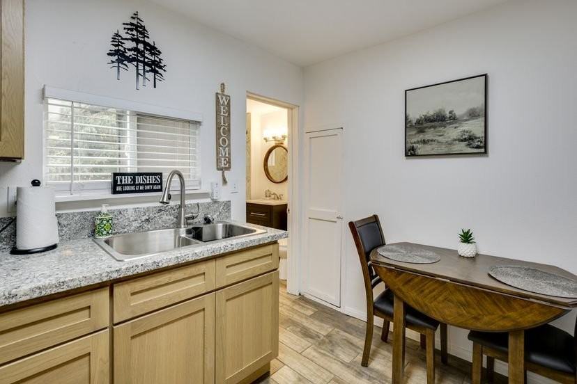 10545 Sunrise Highway - Photo 3 of 19