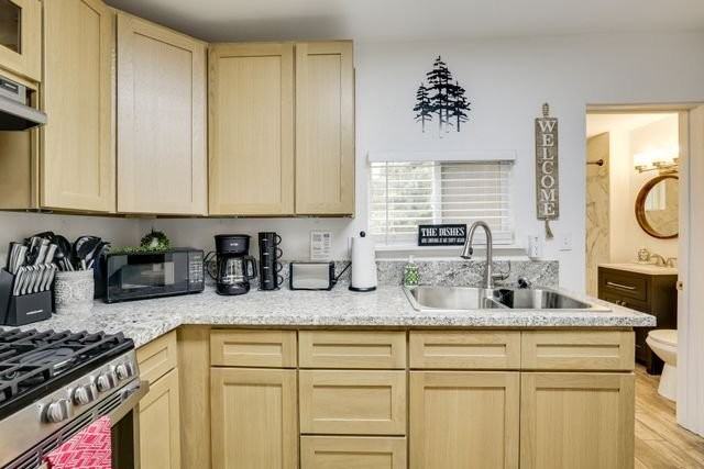 10545 Sunrise Highway - Photo 5 of 19