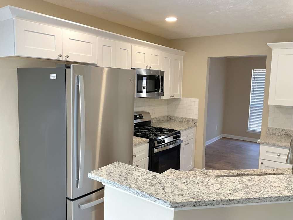 554 Horseshoe Cir #183 - Photo 3 of 9