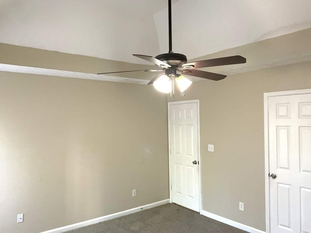 554 Horseshoe Cir #183 - Photo 5 of 9