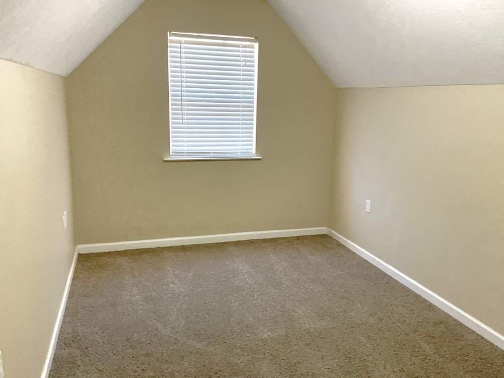 554 Horseshoe Cir #183 - Photo 7 of 9