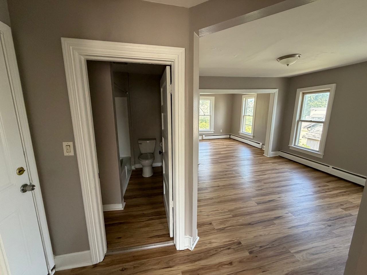 33 Griswold St #2R - Photo 4 of 18
