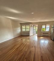 featured image of 964 E 100th St