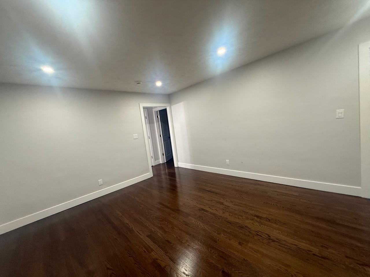 111 S 3rd Ave - Photo 5 of 11