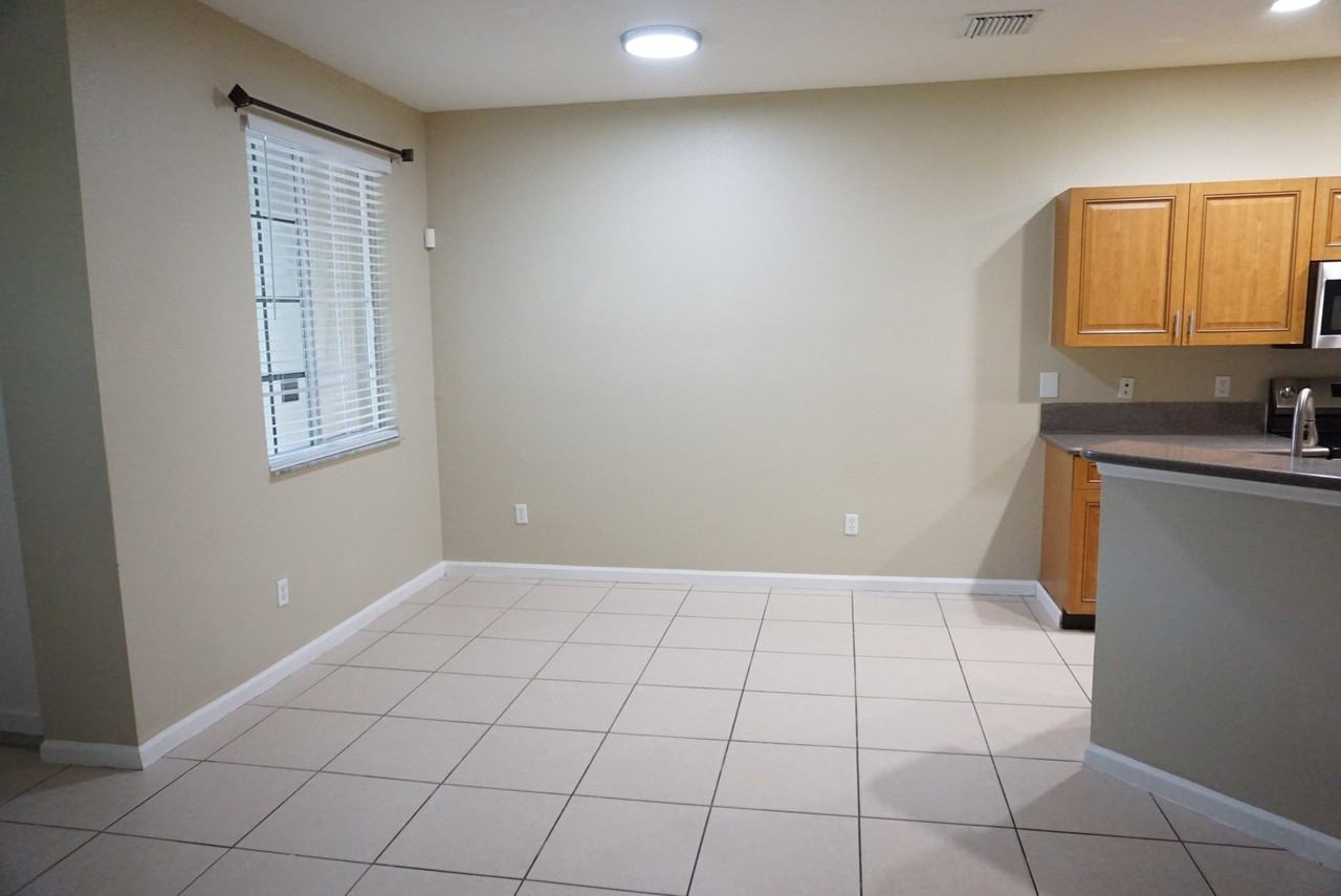 2030 Nassau Dr - Photo 6 of 19