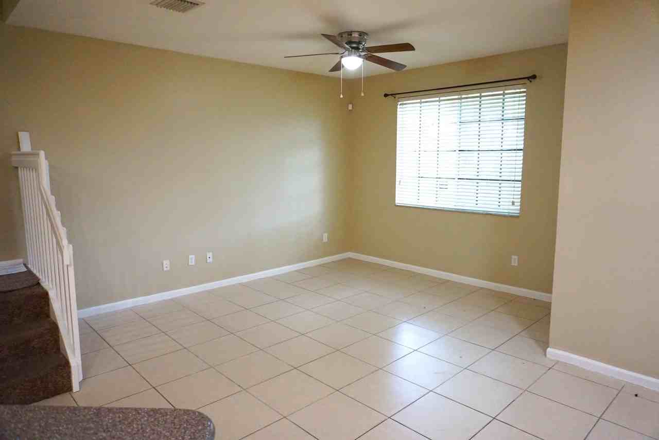 2030 Nassau Dr - Photo 7 of 19