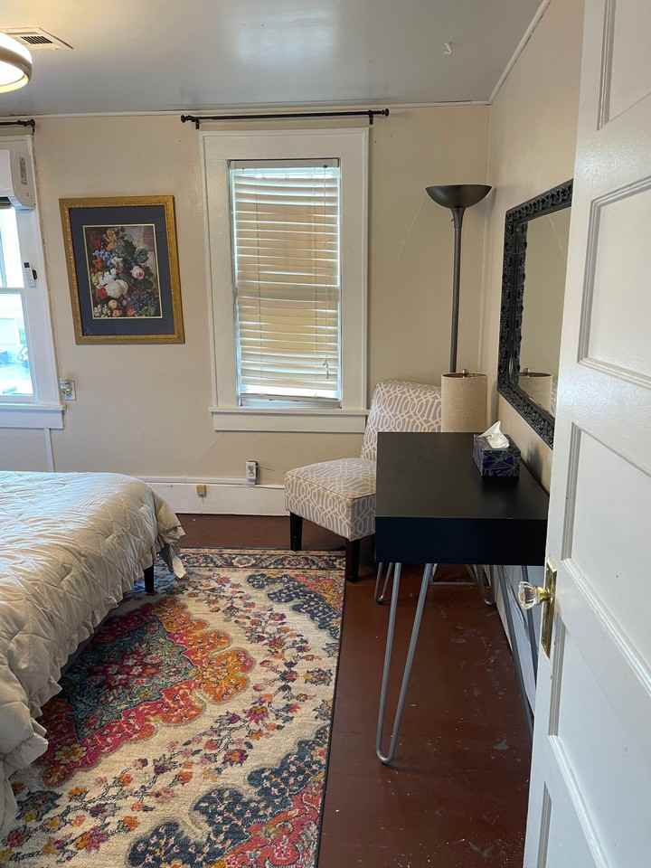 134 S Main St - Photo 6 of 13