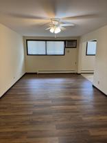 981 Saint Albans St N #107 - Photo 1 of 1