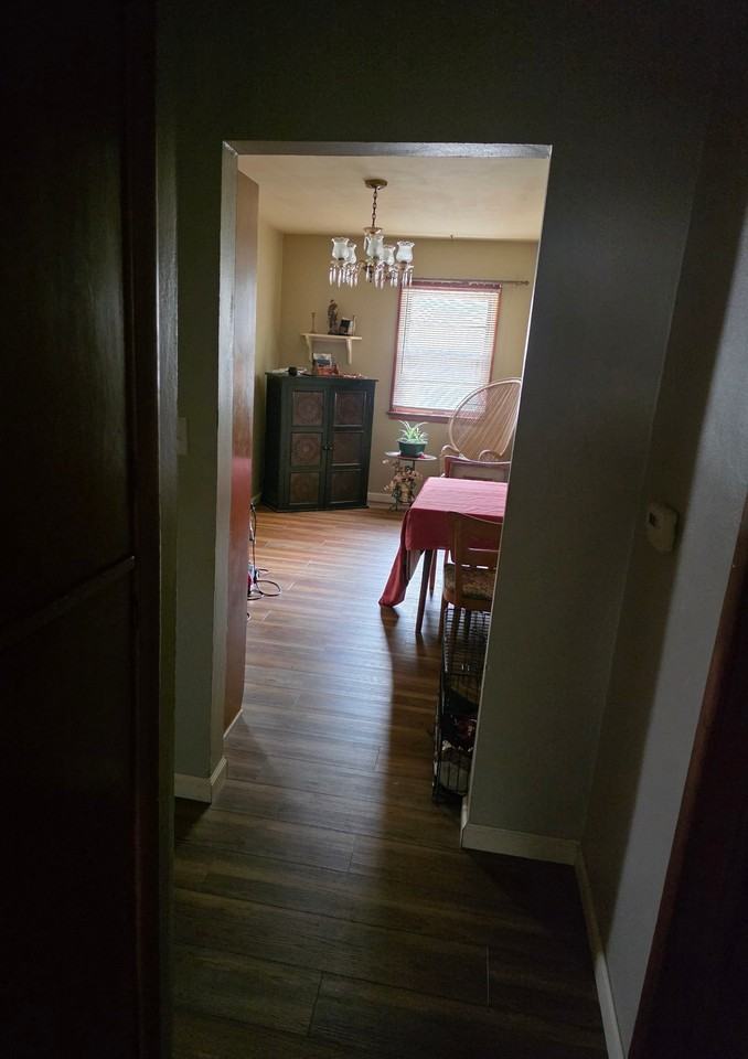 1511 3rd Ave S - Photo 2 of 5