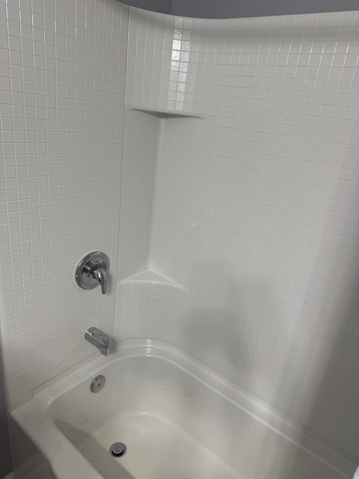 206 Tuscany Ct - Photo 7 of 10