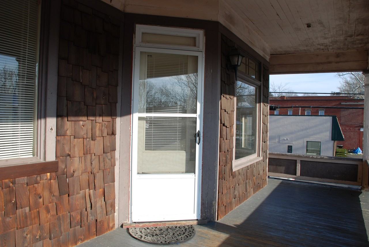 207 Scammel St #2
