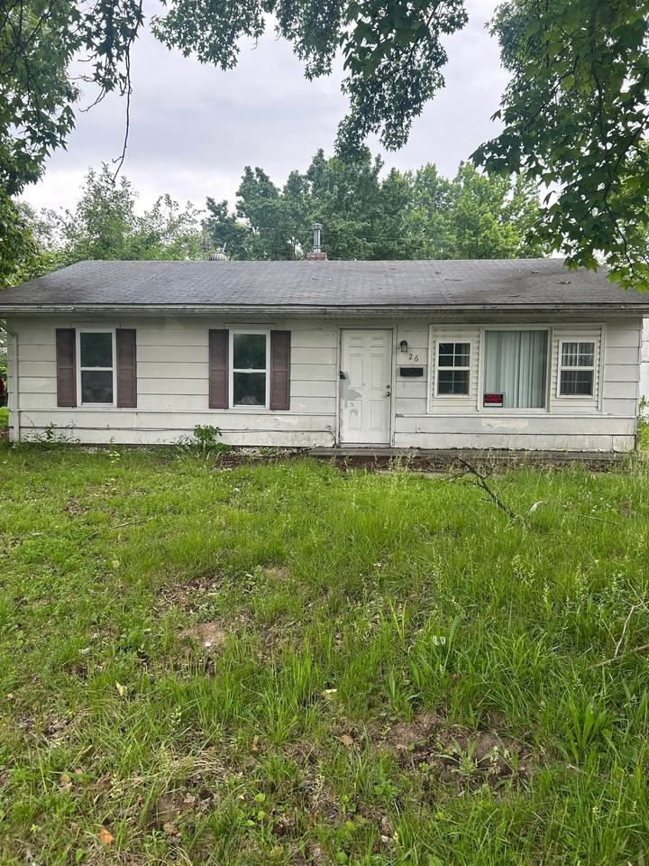 26 Leonard Dr - Photo 2 of 20