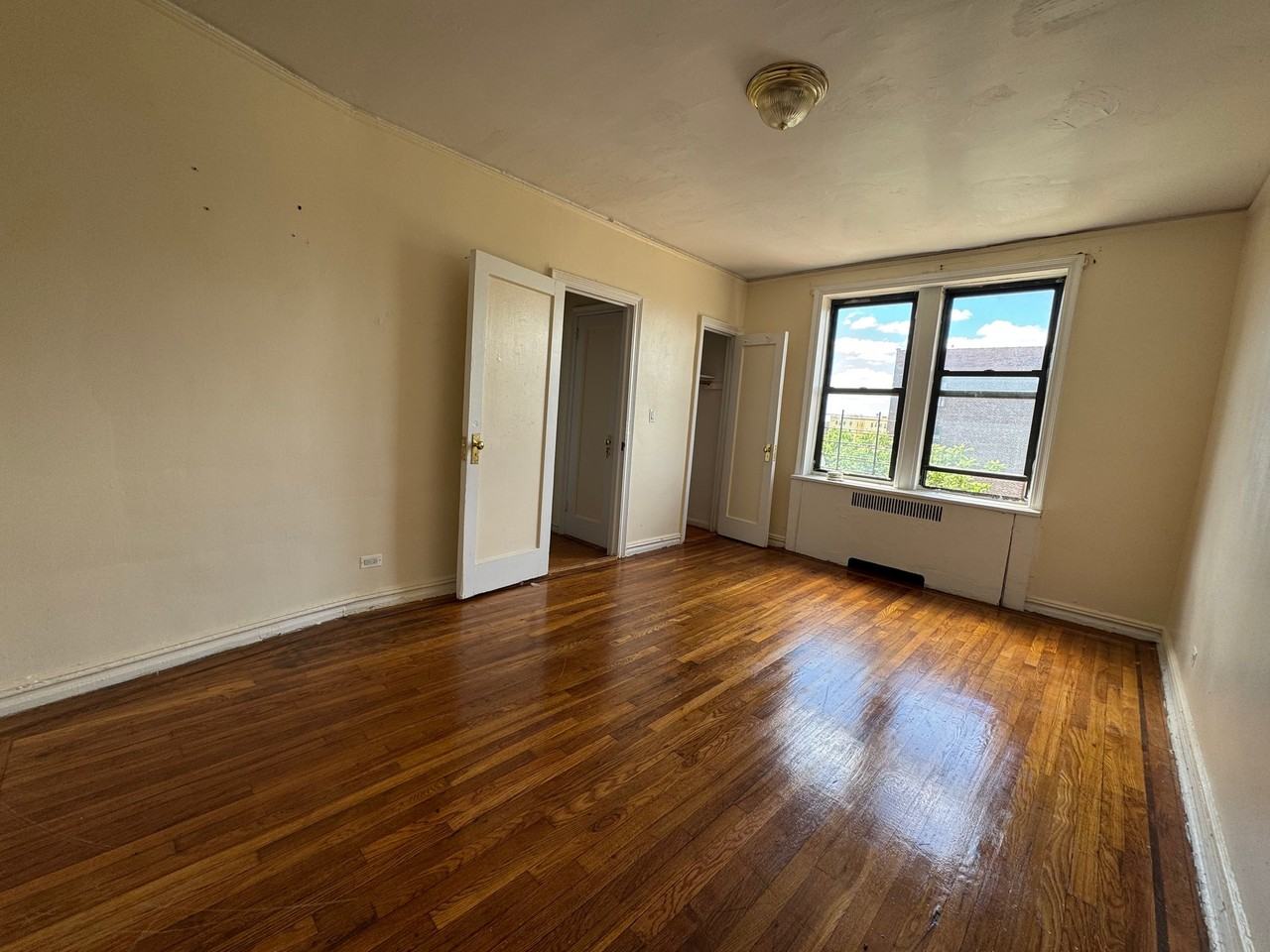1730 Popham Ave #5 - Photo 6 of 12