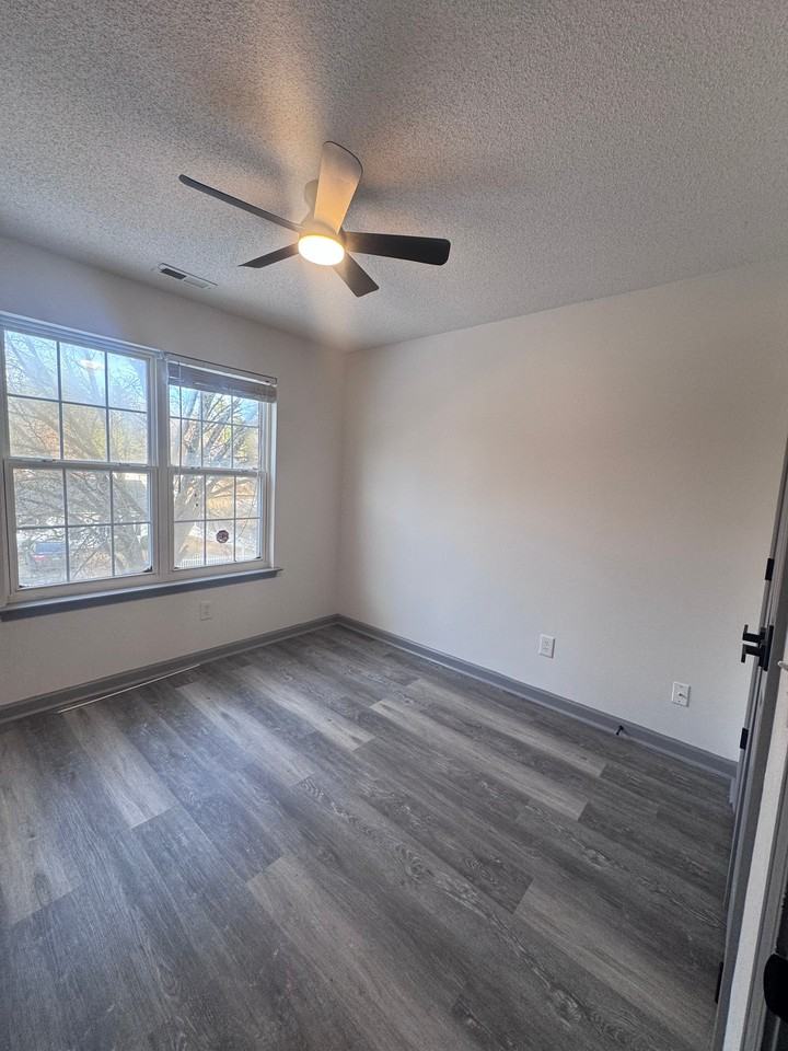 3001 Corinth Ln - Photo 6 of 15