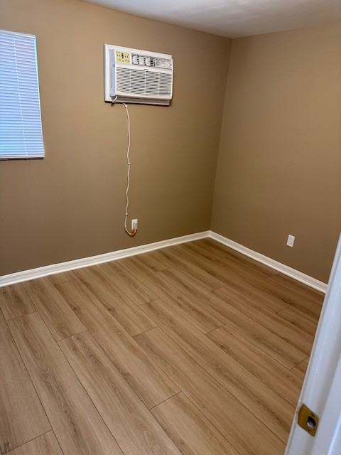 4425 Ventura Canyon Ave #100 - Photo 4 of 5