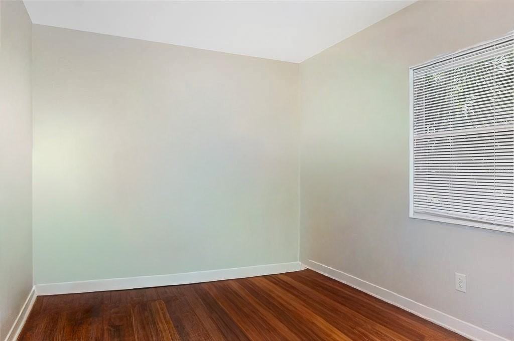 3016 3rd Avenue North, Unit 2 - Photo 3 of 18