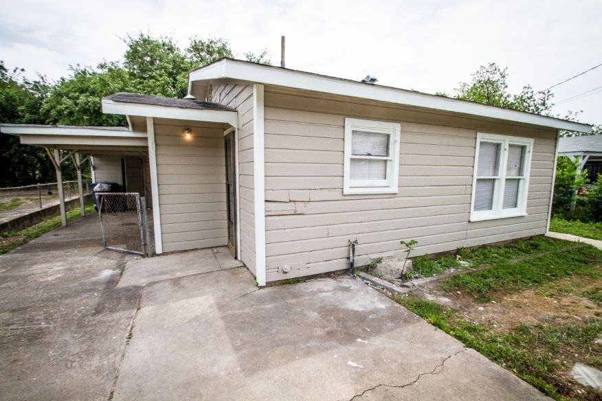 3030 Martin Luther King Drive - Photo 2 of 20