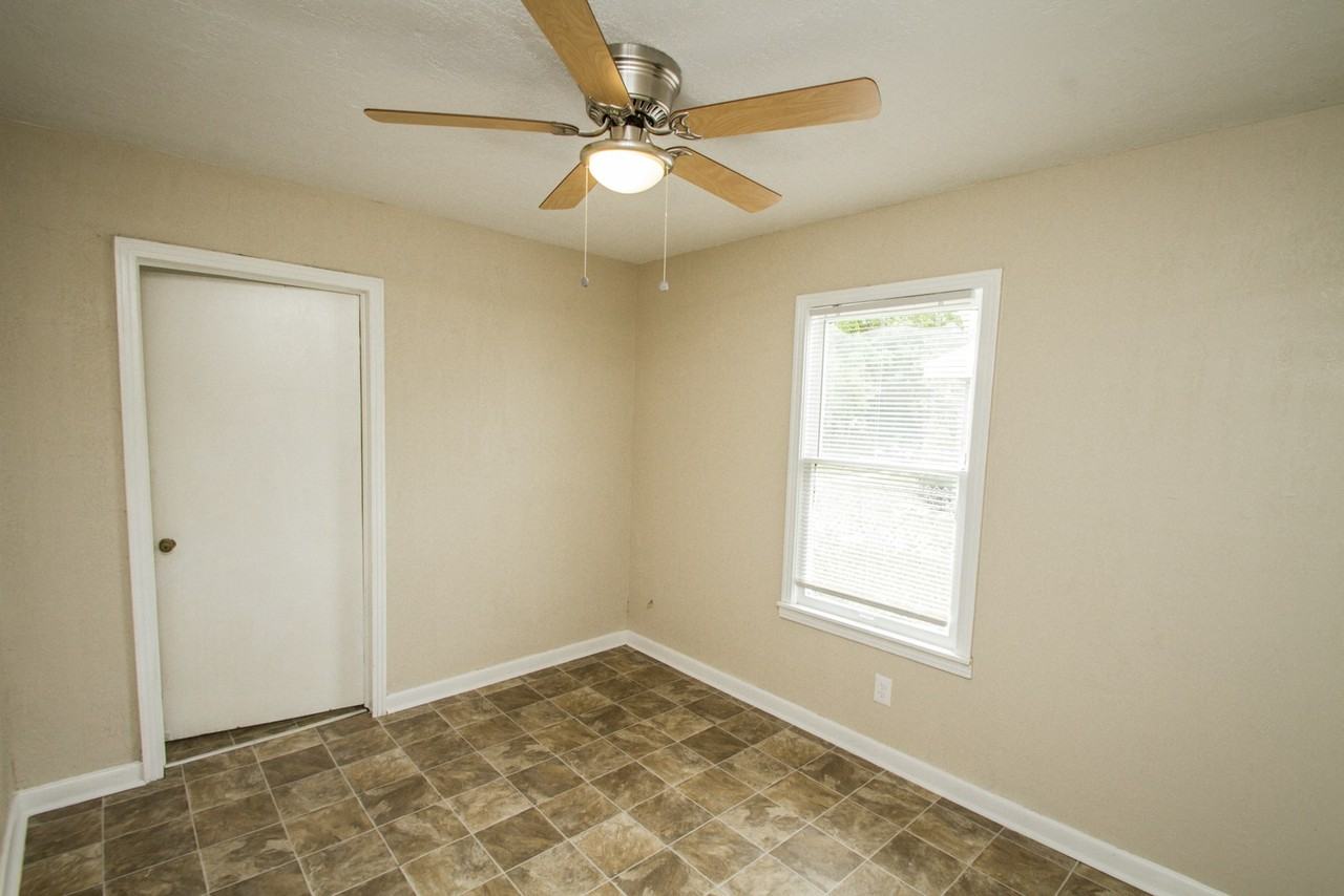 3030 Martin Luther King Drive - Photo 7 of 20