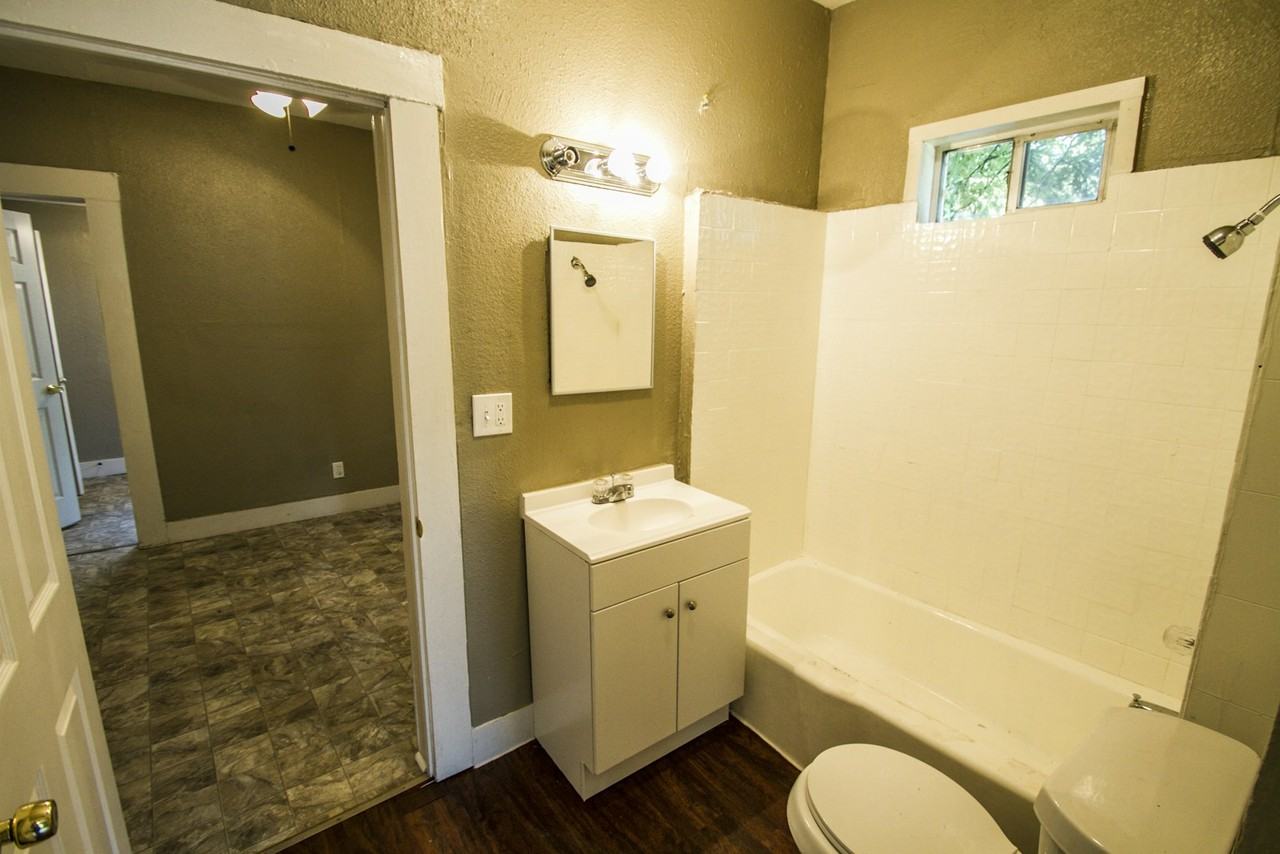 524 Saint Martin Avenue - Photo 4 of 18