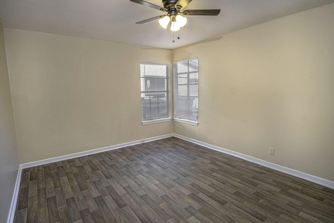 319 Charcliff Drive - Photo 7 of 25
