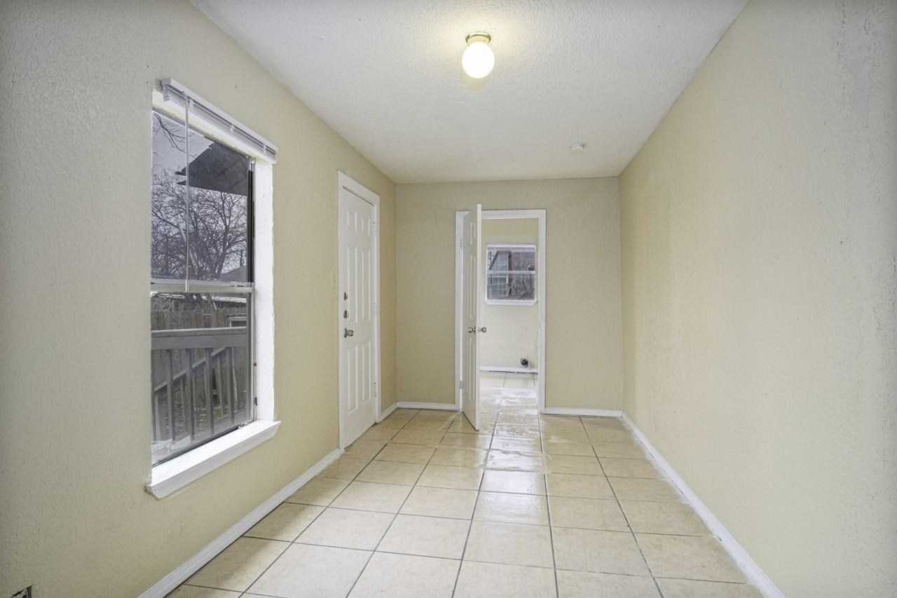 838 Nevada Street, Unit 1 - Photo 3 of 19
