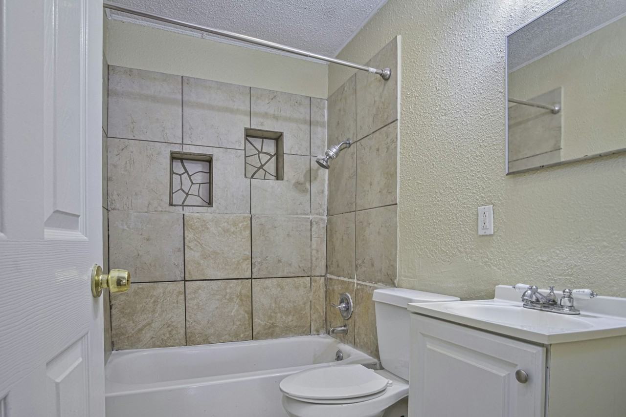 838 Nevada Street, Unit 1 - Photo 4 of 19