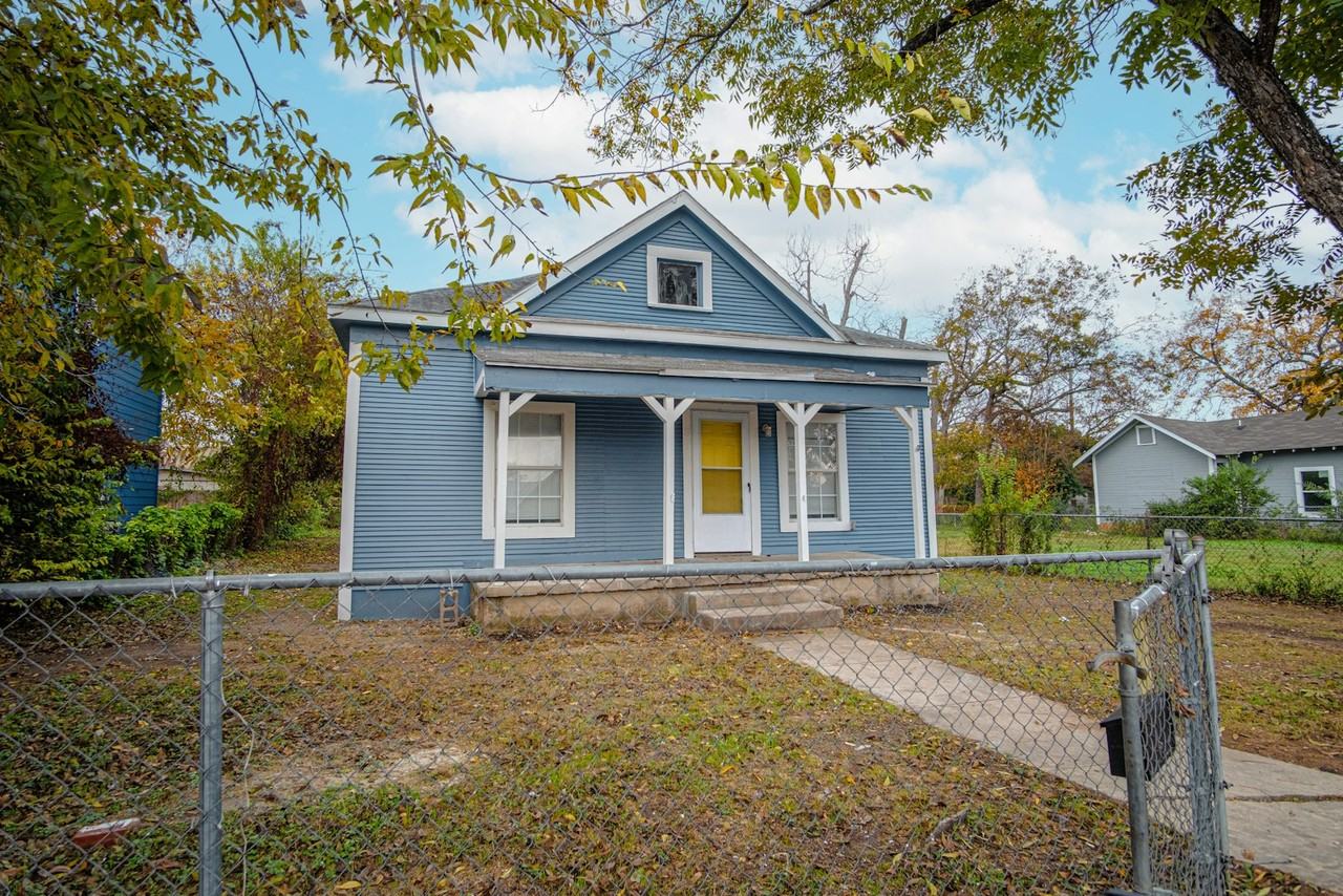 318 Vine Street - Photo 4 of 26