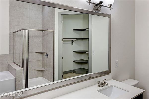 2727 Commercial Center Blvd - Photo 3 of 6