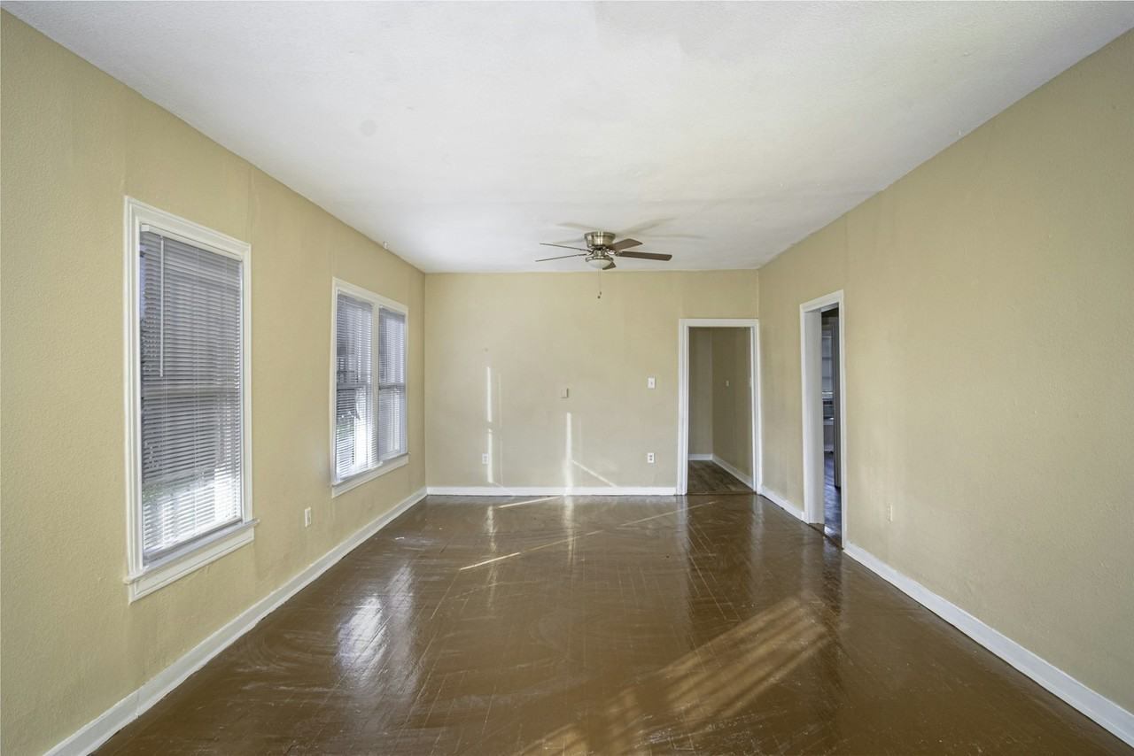 907 Iowa Street, Unit 1 - Photo 7 of 14