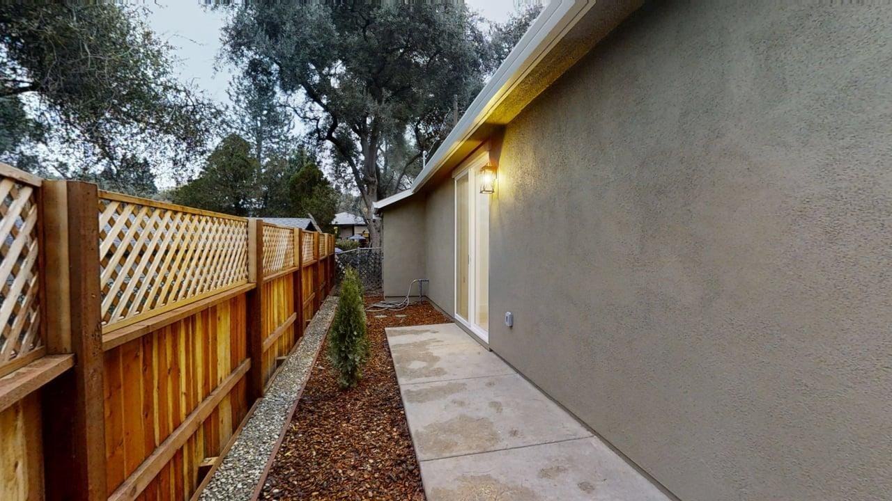 8404 Ascolano Avenue - Photo 7 of 47