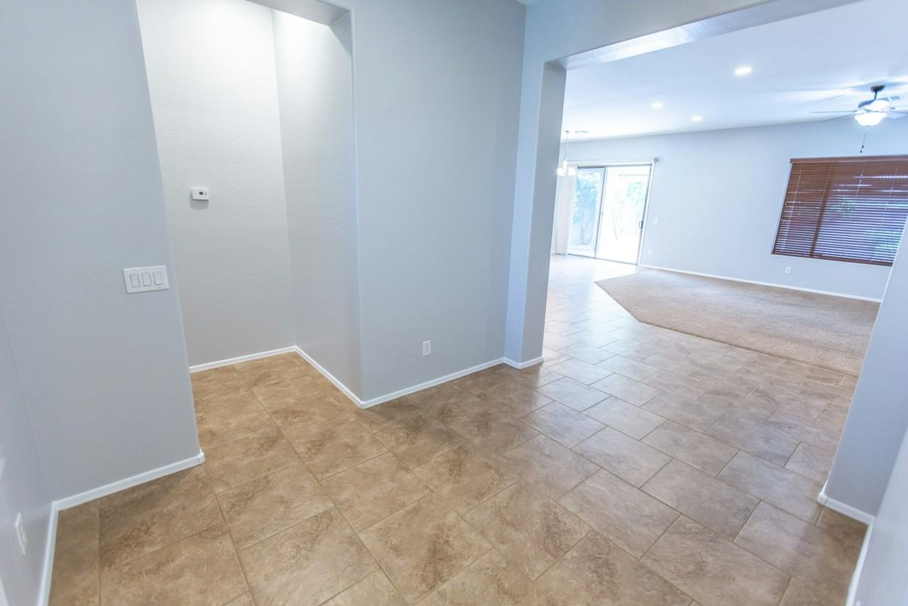 16344 North 182nd Lane - Photo 6 of 47
