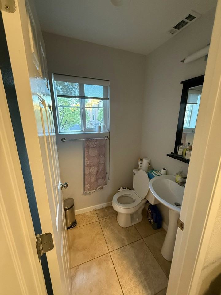 4626 Central Pkwy - Photo 2 of 22