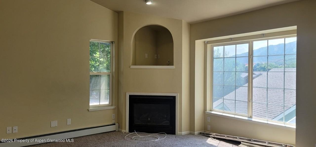 171 Orchard Ln - Photo 3 of 19
