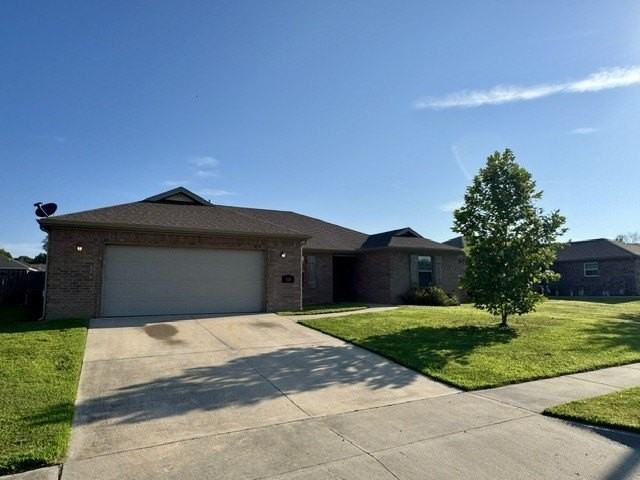 508 Eagle Dr - Photo 3 of 22