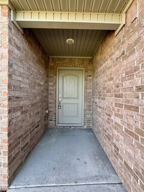 508 Eagle Dr - Photo 4 of 22