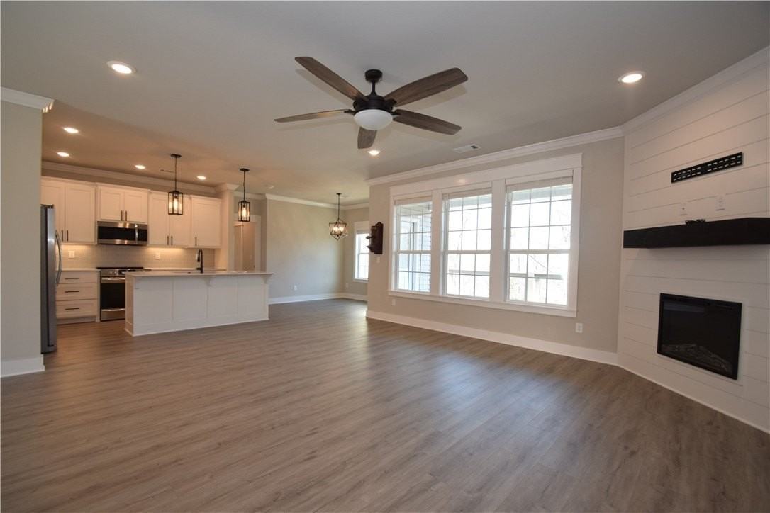 42 Tummell Dr - Photo 5 of 35