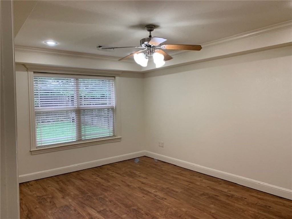 810 Baker St Nw - Photo 7 of 19