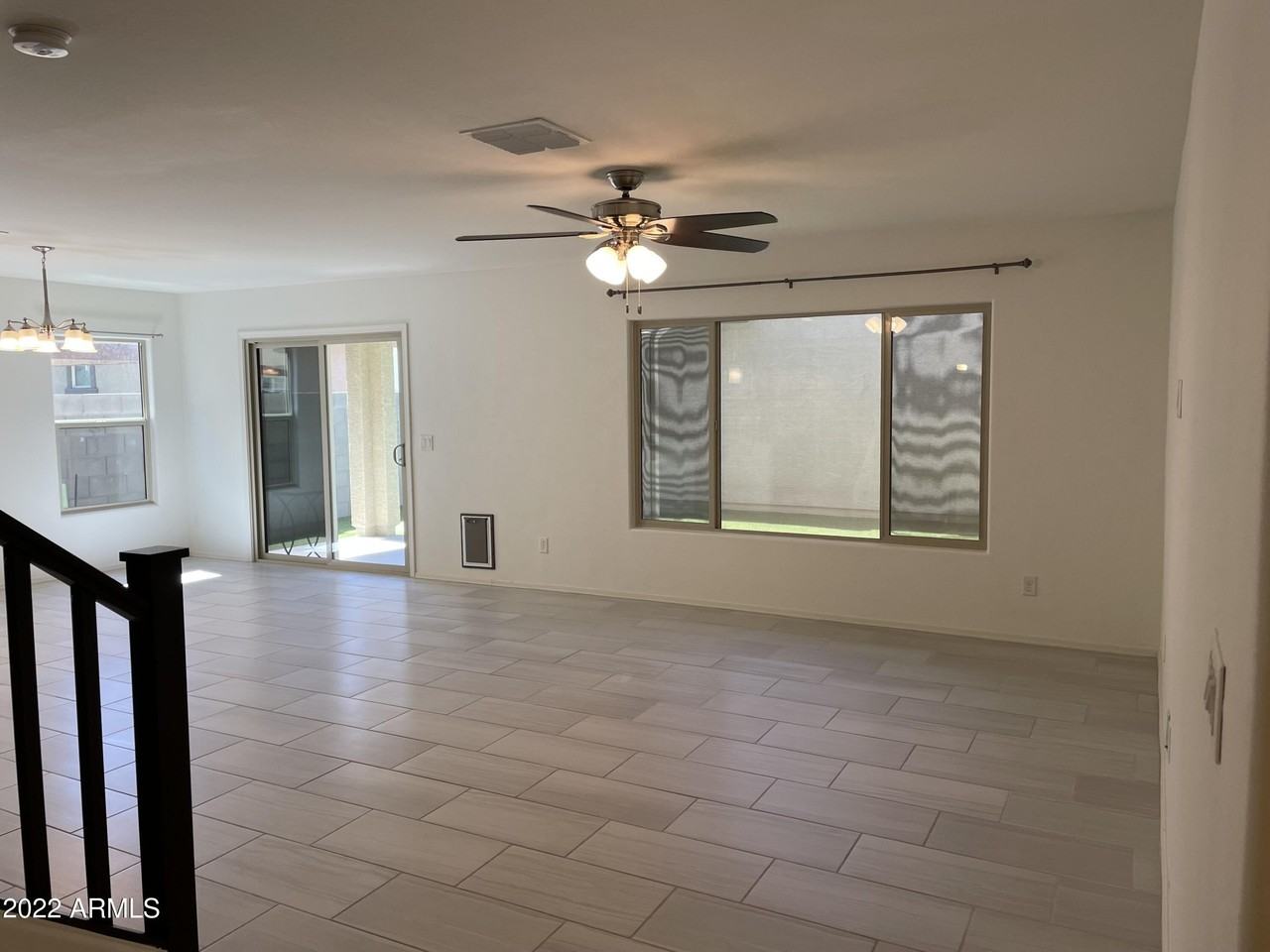16623 W Culver St - Photo 4 of 23