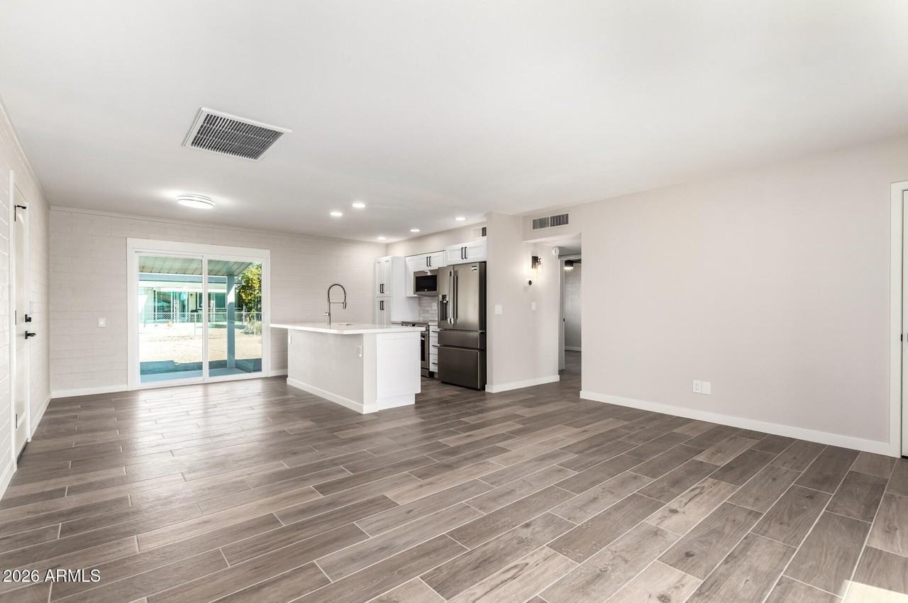 11016 W Sun City Blvd - Photo 6 of 26