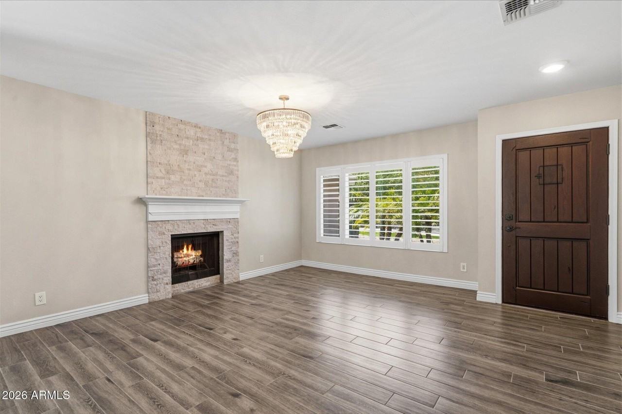 8642 E San Bruno Dr - Photo 3 of 28